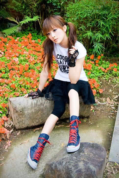 台湾果子MM蝶恋花情结写真(图11)