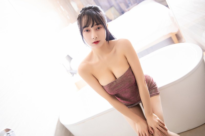 美丽女教师何嘉颖无暇胴体勾人魄(图67)