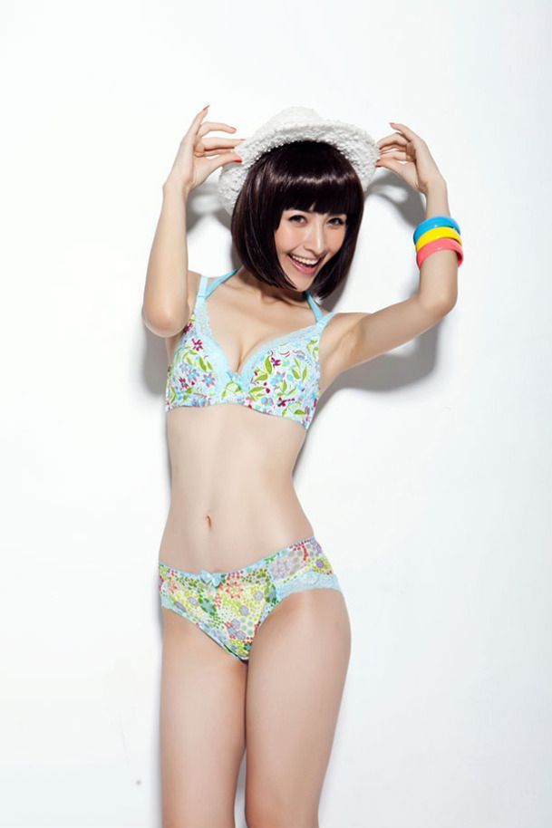 美女写真(图2)