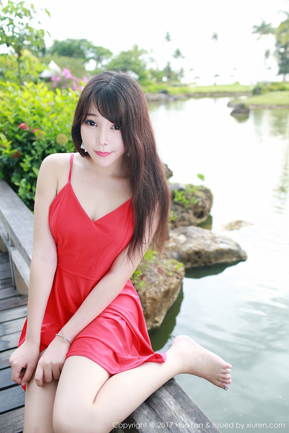 [HuaYan花の颜]Vol.044_嫩模芝芝Booty塞班岛旅拍粉红高叉连体内衣湿身诱惑写真61P