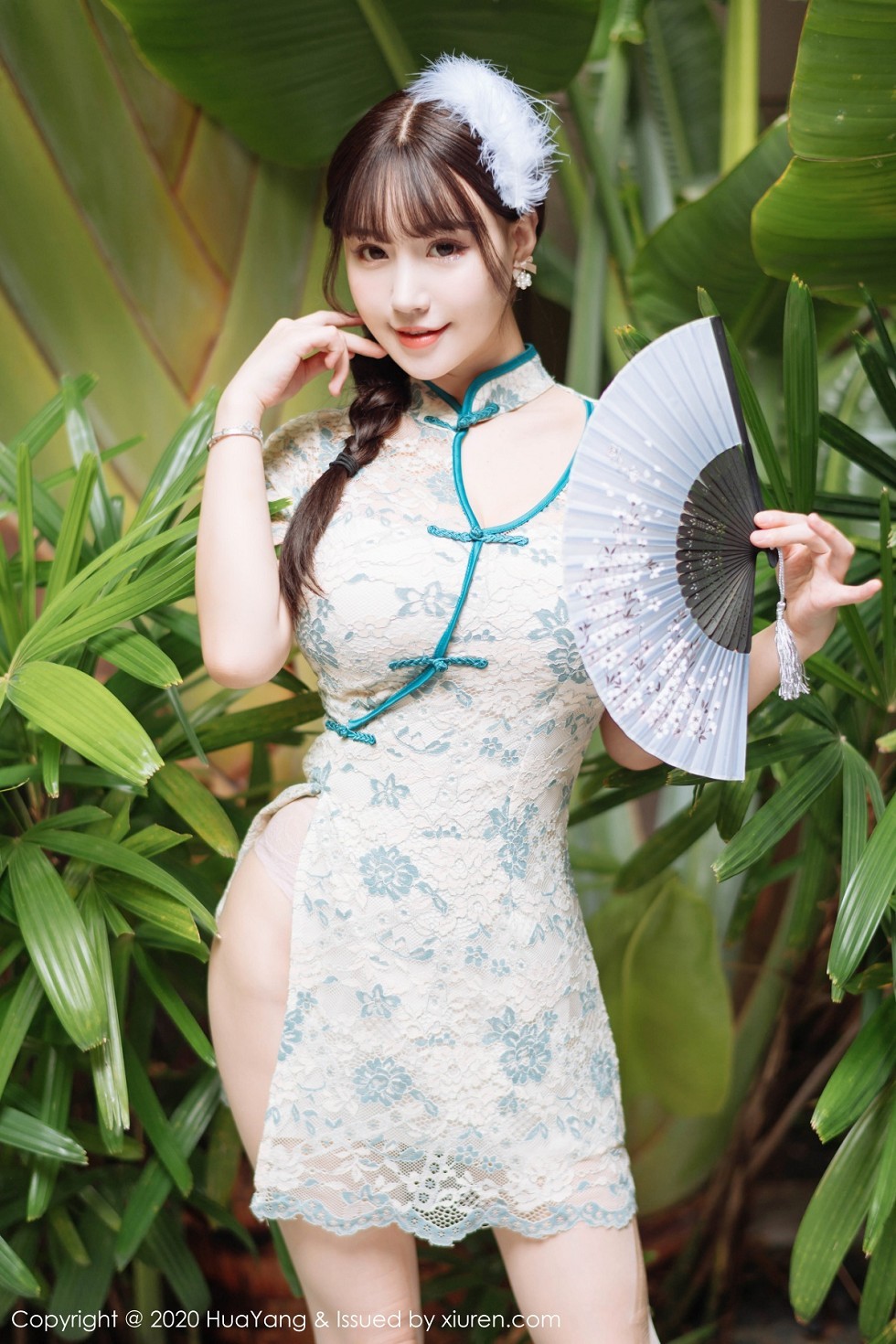 [HuaYang花漾]Vol.256_女神朱可儿Flower三亚旅拍典雅韵味旗袍配蕾丝内衣诱惑写真56P