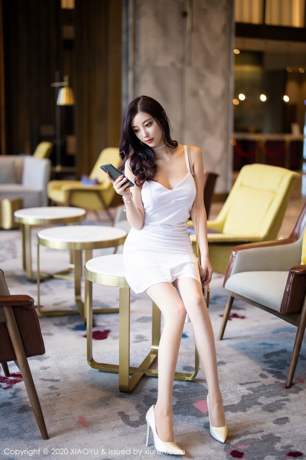 [XiaoYu画语界]Vol.331_女神杨晨晨sugar私房白色吊裙配肉丝裤袜妩媚诱惑写真67P