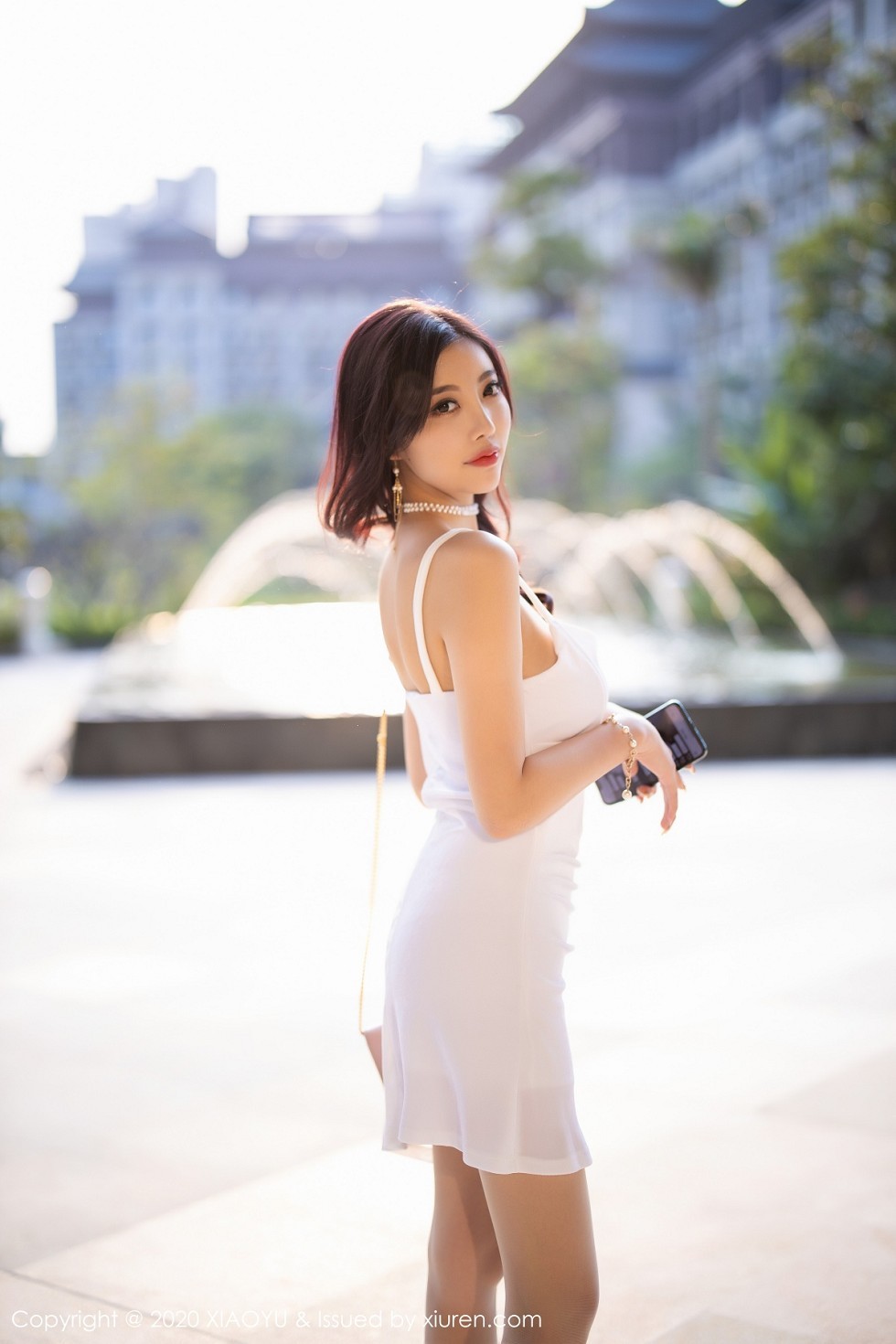 [XiaoYu画语界]Vol.331_女神杨晨晨sugar私房白色吊裙配肉丝裤袜妩媚诱惑写真67P