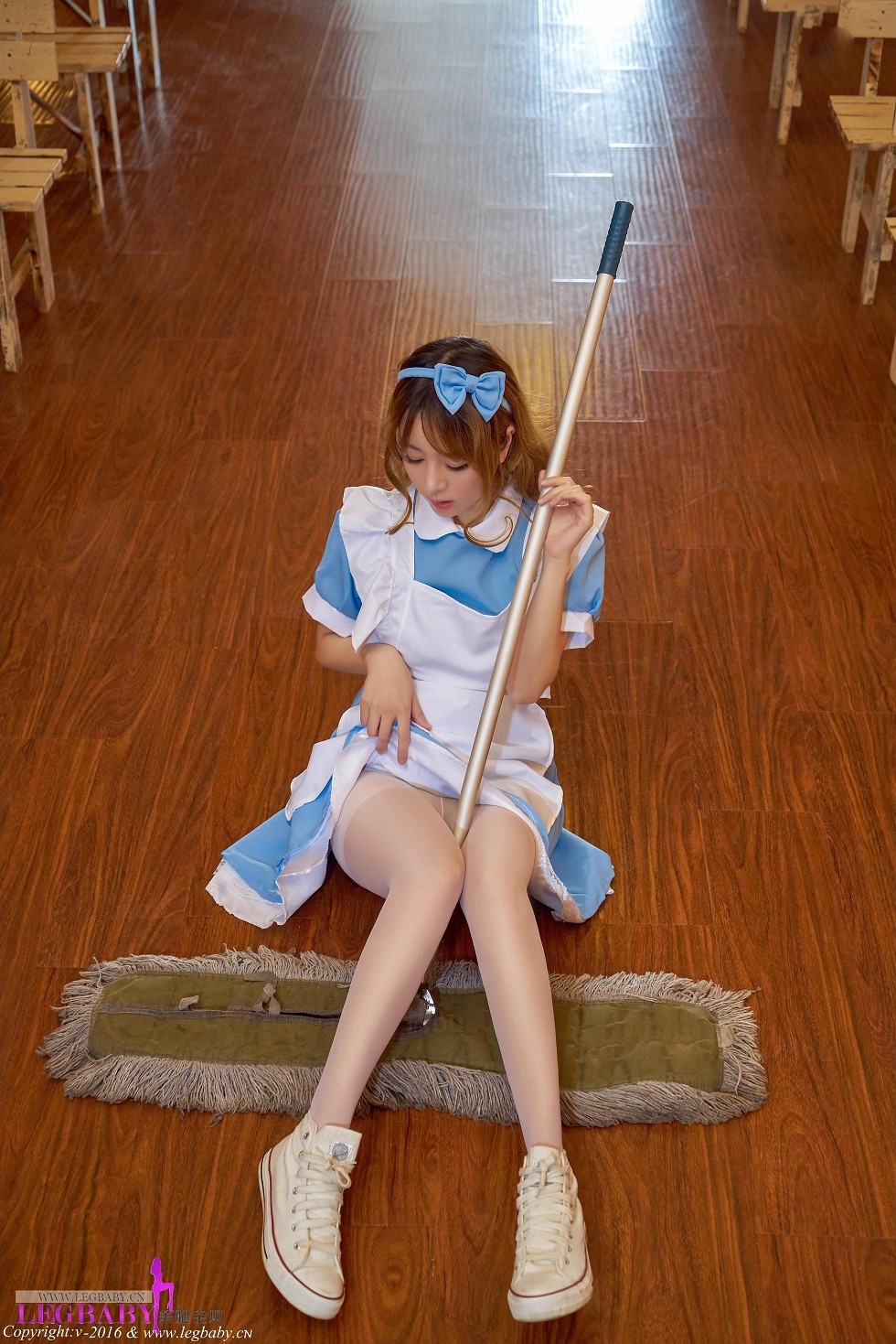 [LEGBABY美腿宝贝]Vol.020_女神王语纯性感女仆装无内超薄肉丝诱惑翘臀写真66P