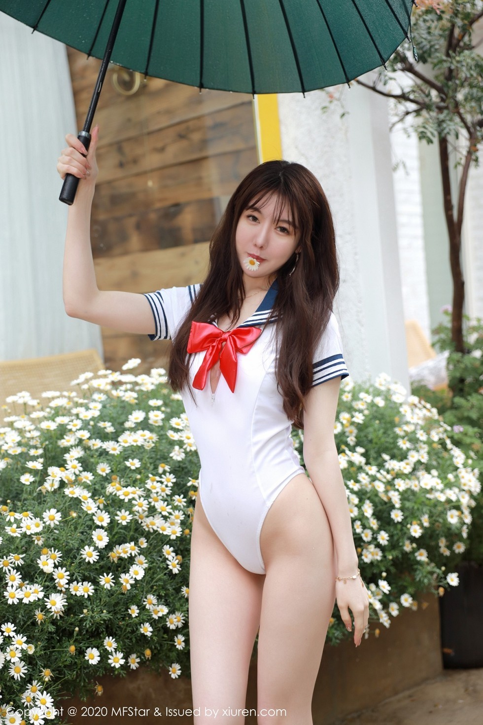 [MFStar模范学院]Vol.344_嫩模薛琪琪sandy室外白色高叉连体衣秀完美身材诱惑写真59P