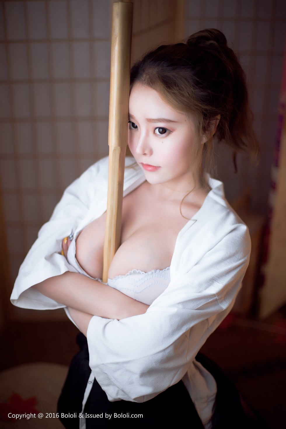 [Tukmo兔几盟]Vol.111_嫩模柳侑绮化身剑道美少女性感白色内衣爆乳诱惑写真25P