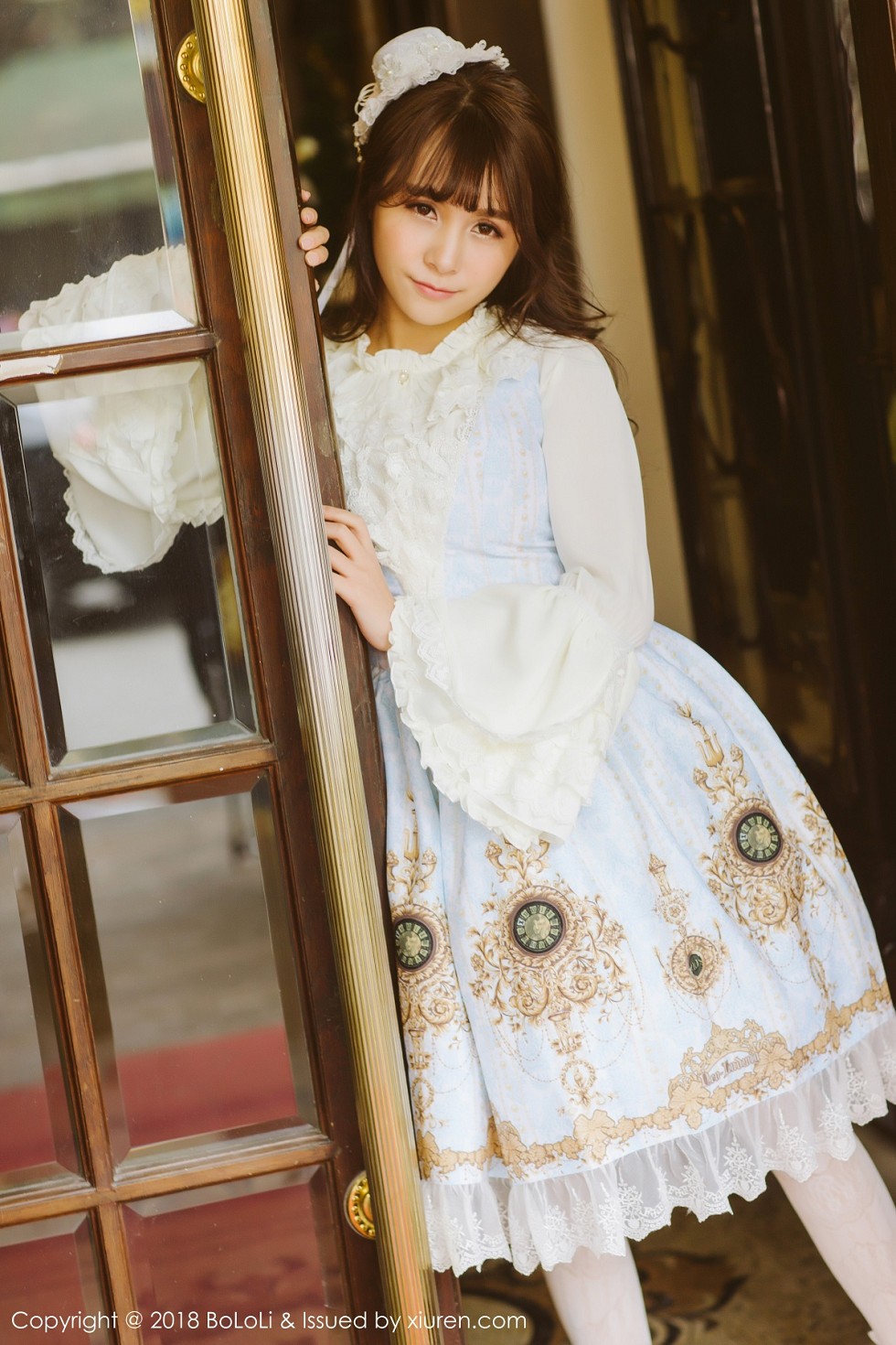[Tukmo兔几盟]Vol.113_嫩模夏美酱户外古典优雅洛丽塔系列+清纯可爱学生制服写真62P