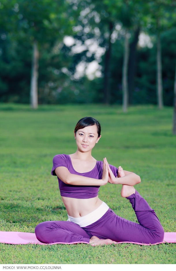 美女瑜伽—健康生活远离尘嚣(图8)