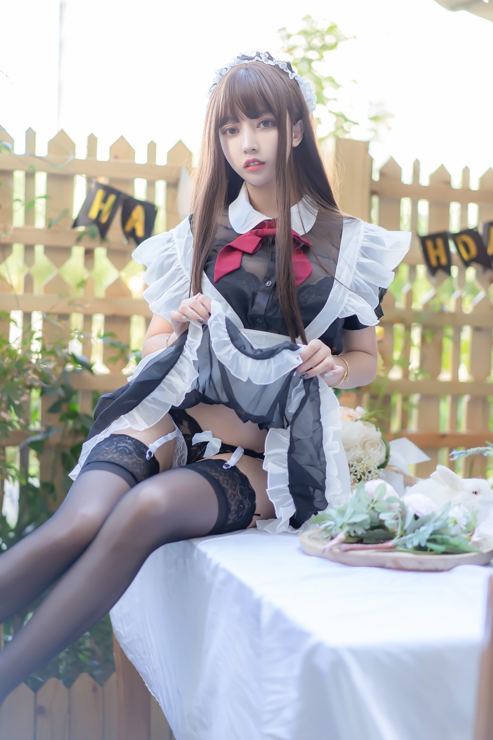 黑色薄纱女仆装妹子私房黑色内衣配白色蕾丝内裤惹火诱惑写真49P