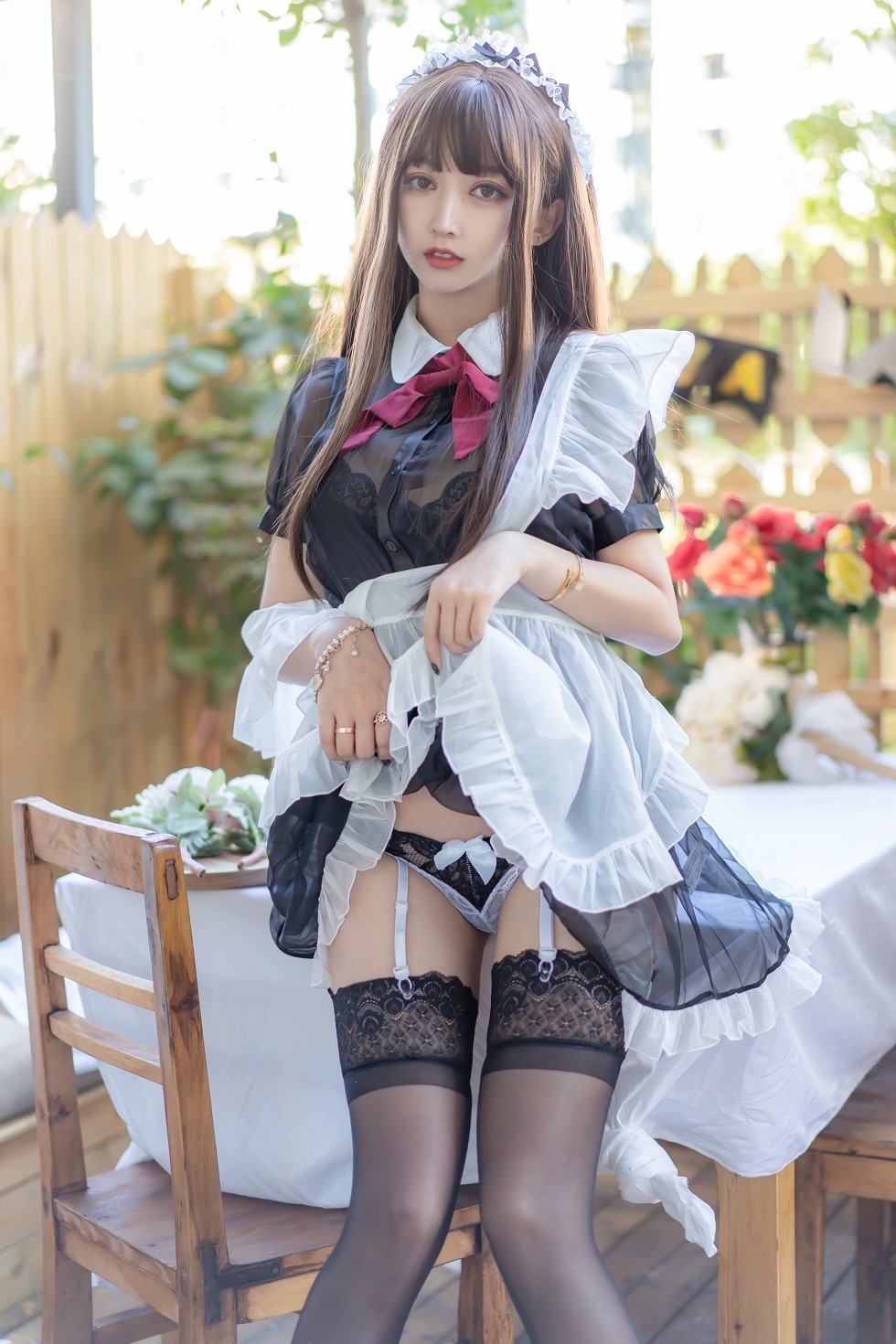 黑色薄纱女仆装妹子私房黑色内衣配白色蕾丝内裤惹火诱惑写真49P