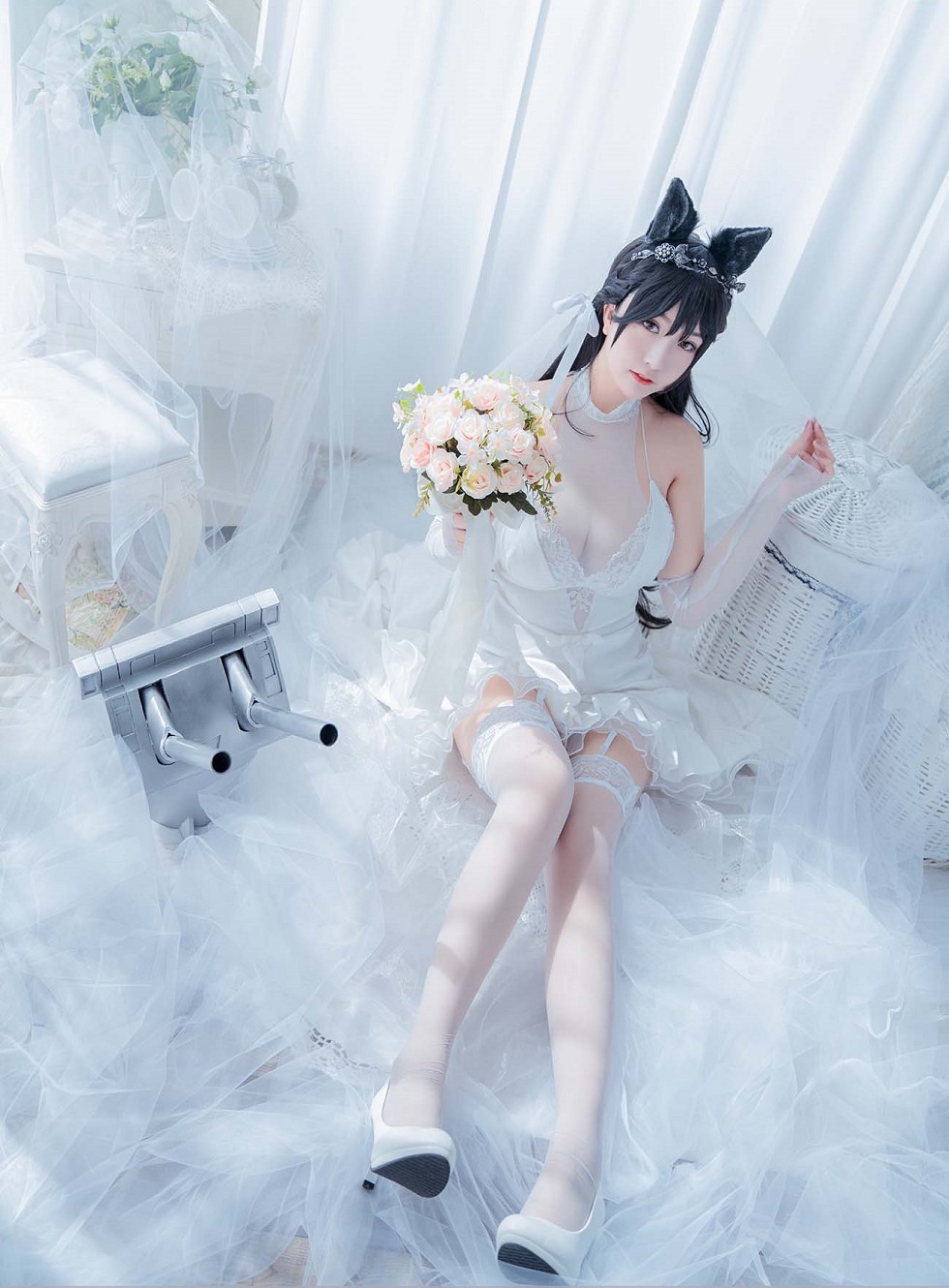 性感女神猫九酱碧蓝航线主题撩人服饰秀傲人豪乳极致诱惑写真95P