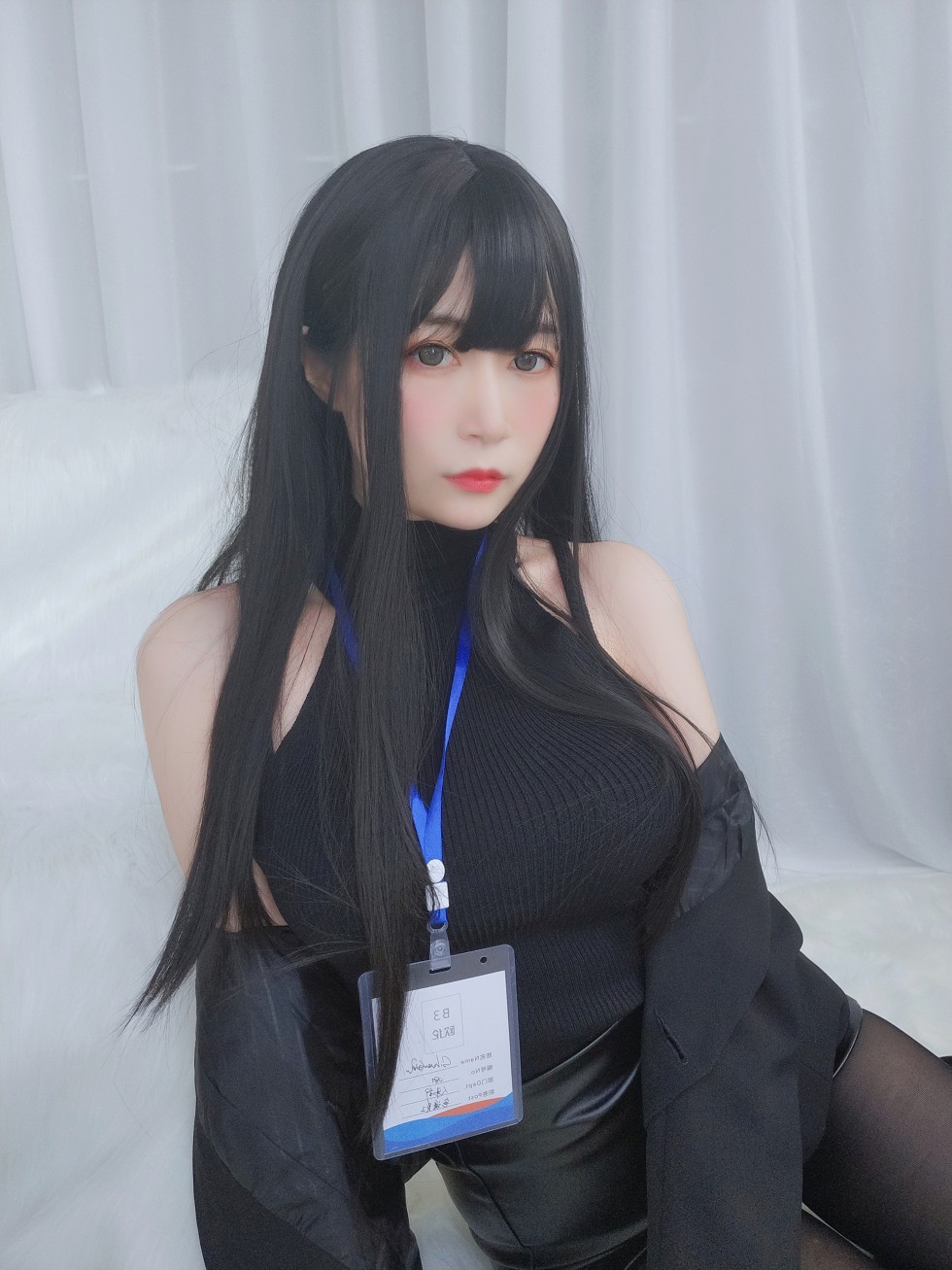 网红美女白银职场新人套主题私房开档黑丝裤袜秀翘臀撩人诱惑写真118P