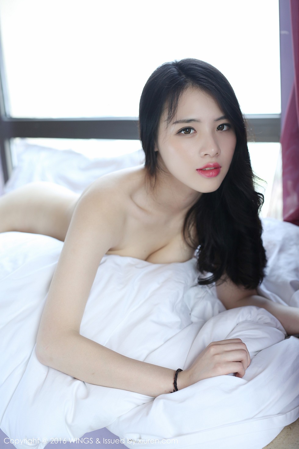 [WingS影私荟]Vol.009_嫩模舒林培火辣女警制服及性感内衣白色蕾丝诱惑写真50P