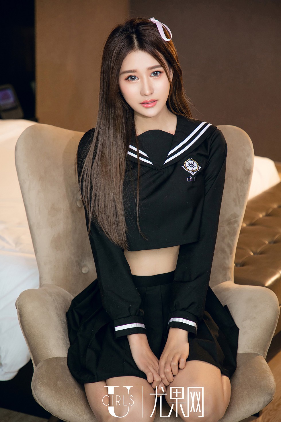 [Ugirls尤果网]U411_嫩模欣怡学生装撩衣露半球+浴缸里白色薄纱露豪乳诱惑写真65P