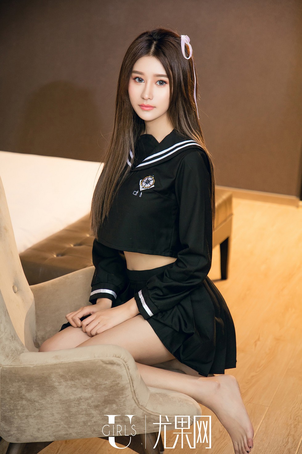 [Ugirls尤果网]U411_嫩模欣怡学生装撩衣露半球+浴缸里白色薄纱露豪乳诱惑写真65P
