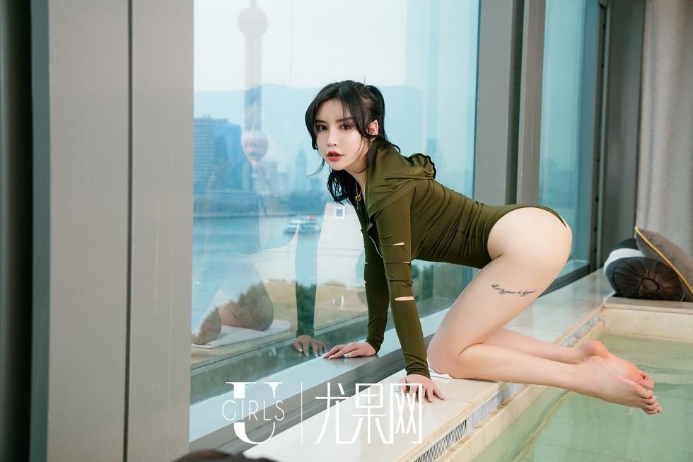 [Ugirls尤果网]U418_嫩模陈幼伊私房性感比基尼+豹纹内衣秀完美身材诱惑写真35P