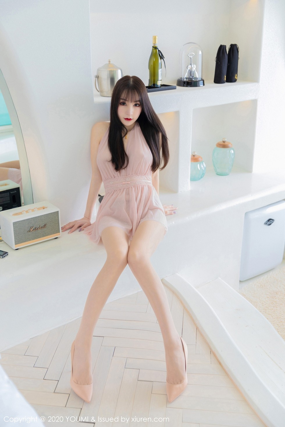 [YouMi尤蜜荟]Vol.488_女神周于希Sandy大理旅拍粉红色轻纱吊裙透视诱惑写真68P