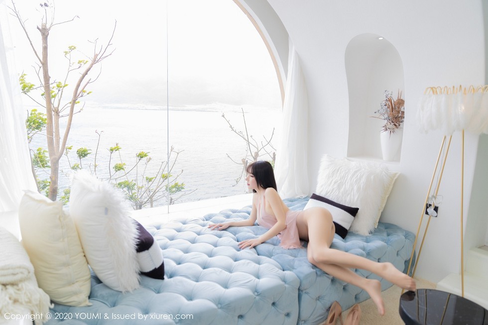[YouMi尤蜜荟]Vol.488_女神周于希Sandy大理旅拍粉红色轻纱吊裙透视诱惑写真68P