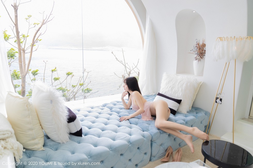 [YouMi尤蜜荟]Vol.488_女神周于希Sandy大理旅拍粉红色轻纱吊裙透视诱惑写真68P
