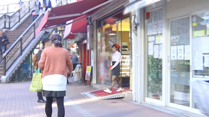 [300MAAN-143]まいちゃん 21岁蛋糕店店员 女子大生