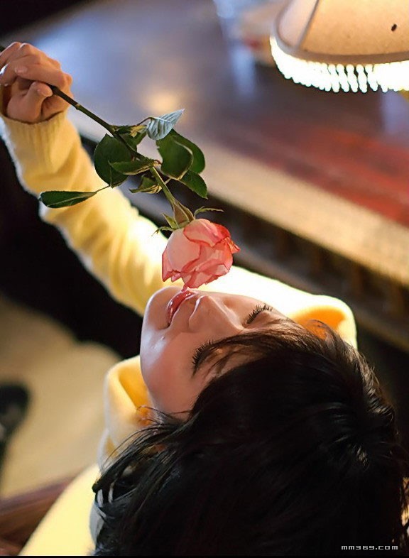 台湾靓丽清新的钢琴美女(图6)
