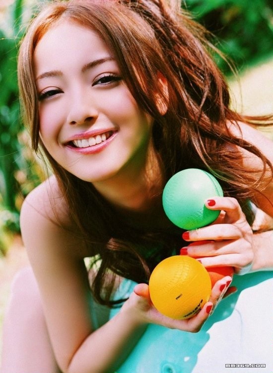 梦幻玉女的纯情性感写真(图9)