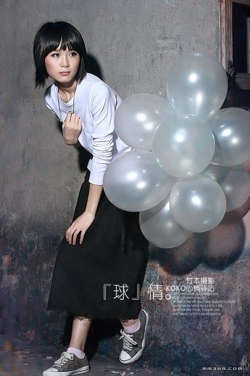 爱球美女高清清纯写真(图5)