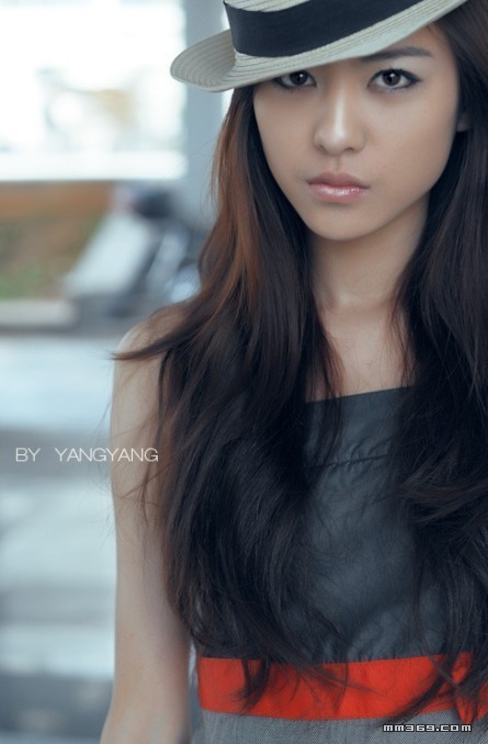 朋克风格的时尚美女(图11)