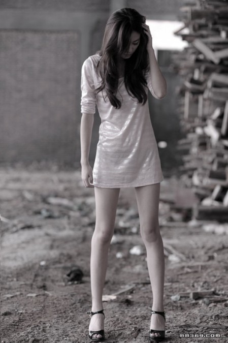 朋克风格的时尚美女(图5)