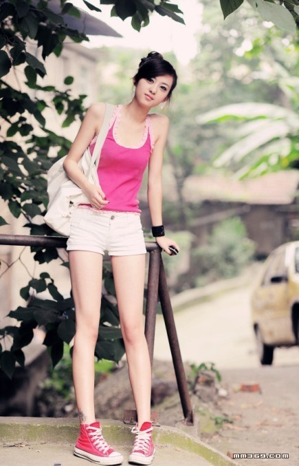 朋克风格的时尚美女(图8)