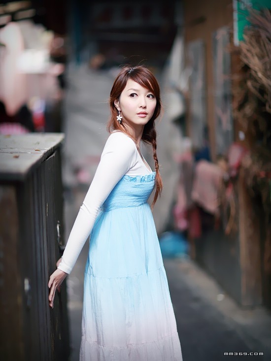 窈窕素女靓丽青春(图2)