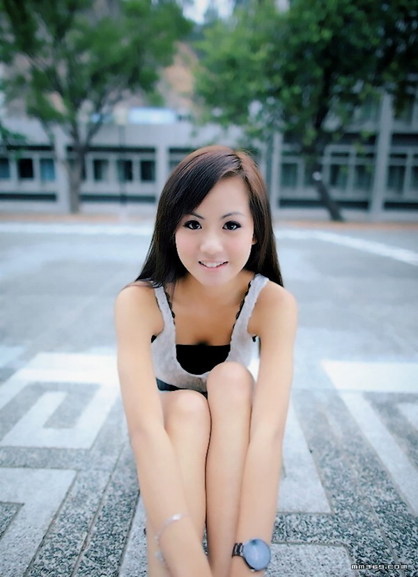 清纯可爱小美眉陈颖嫦(图2)