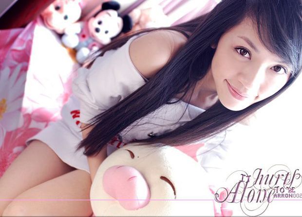 狮子座美腿少女齐齐(图1)