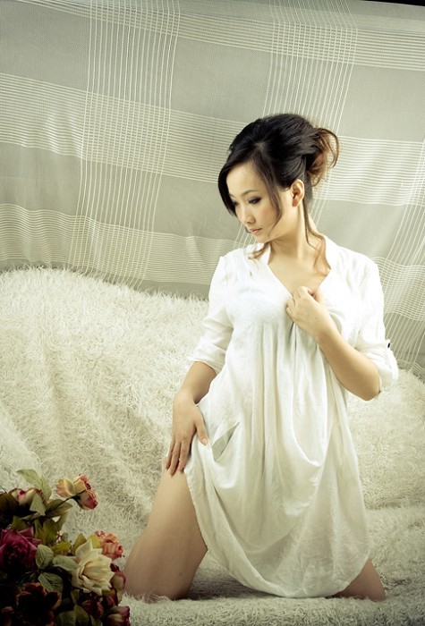漂亮90后美眉十足女人味(图9)