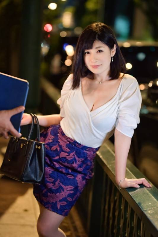 [300MIUM-265]诗织さん 28岁 秀丽系欲女 素人