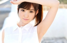 「最喜欢的AV女优是谁？」读者问卷人气NO.1！桥本有菜！