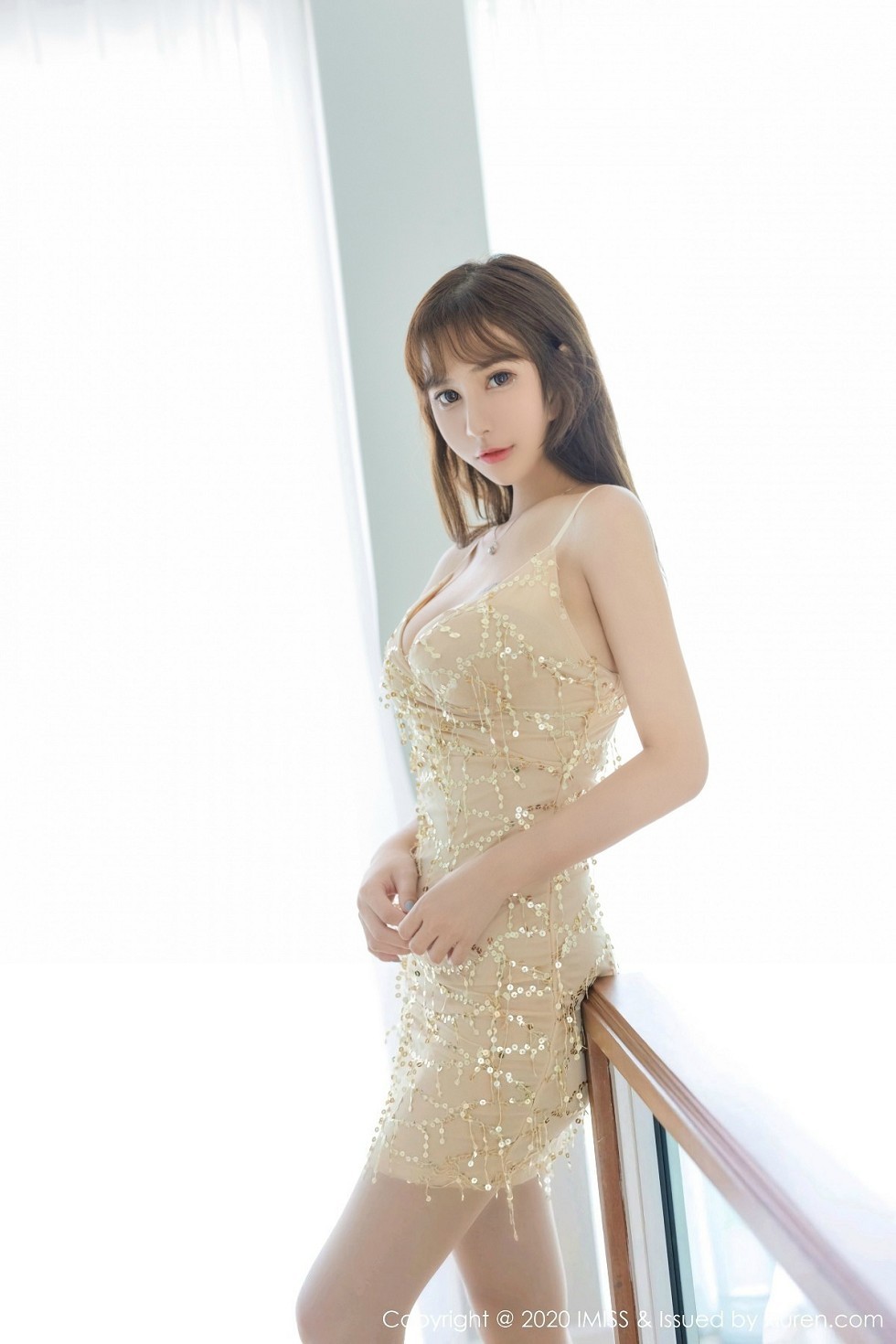 [IMISS爱蜜社]Vol.449_气质女神Lavinia肉肉泰国清迈旅拍性感内衣秀完美身材诱惑写真43P