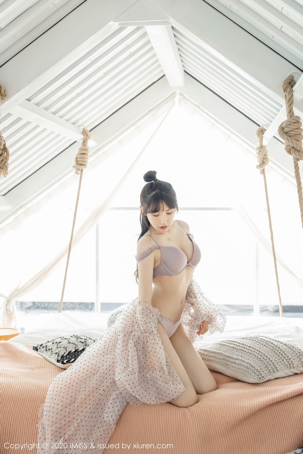 [IMISS爱蜜社]Vol.457_气质女神Lynn刘奕宁私房超透连身裙露性感内衣撩人诱惑写真52P