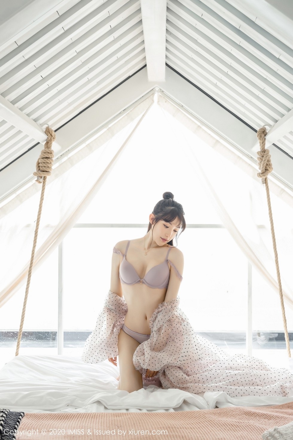 [IMISS爱蜜社]Vol.457_气质女神Lynn刘奕宁私房超透连身裙露性感内衣撩人诱惑写真52P
