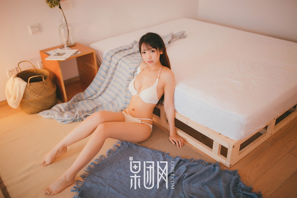 [GIRLT果团网]熊川纪信No.025_嫩模水花花不是水哗哗私房白色内衣秀巨乳诱惑写真45P