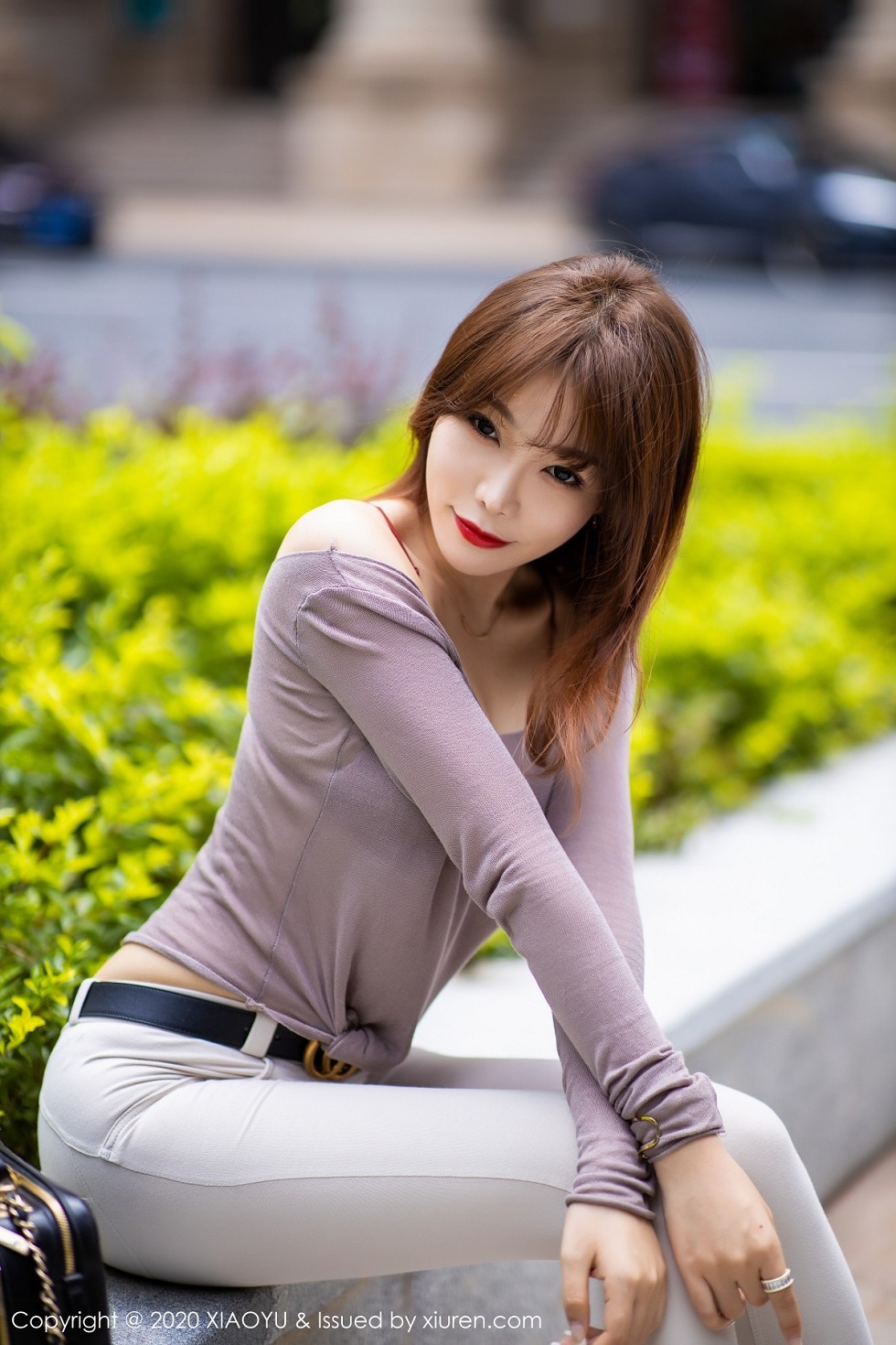 [XiaoYu画语界]Vol.314_性感女神芝芝Booty街拍主题职场都市丽人靓丽迷人写真75P
