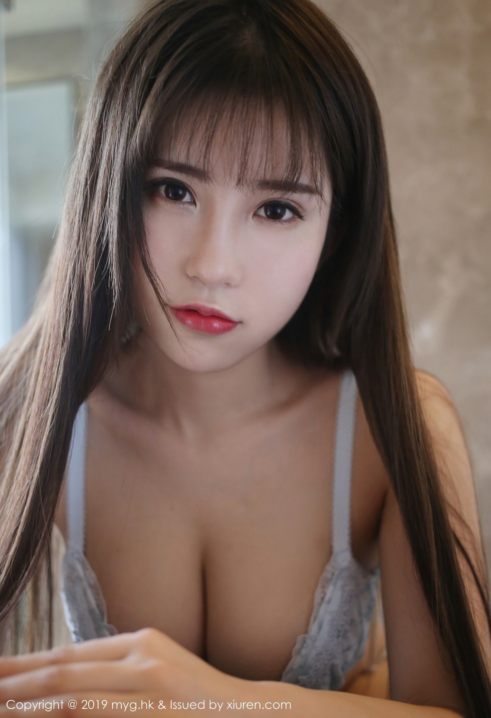 [MyGirl美媛馆]Vol.415_嫩模悠悠酱yoyoyo私房浴室里浴巾裹身秀丰乳肥臀诱惑写真45P