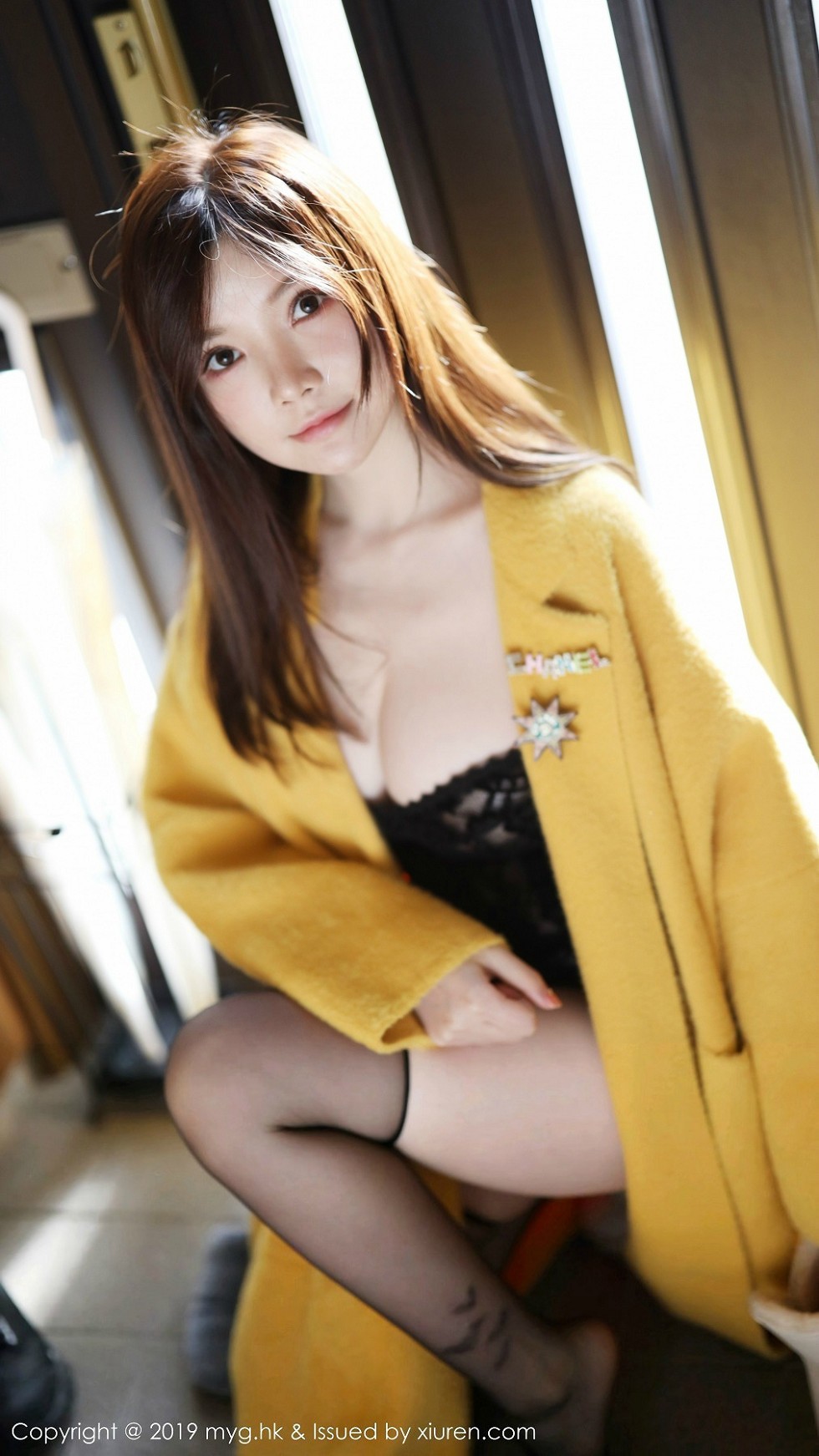 [MyGirl美媛馆]Vol.418_嫩模糯美子北海道旅拍私房黑色蕾丝内衣秀傲人豪乳诱惑写真80P