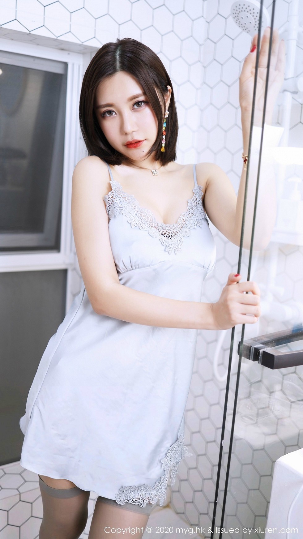 [MyGirl美媛馆]Vol.420_嫩模绮里嘉ula私房蕾丝睡衣露透视内裤撩人诱惑写真40P