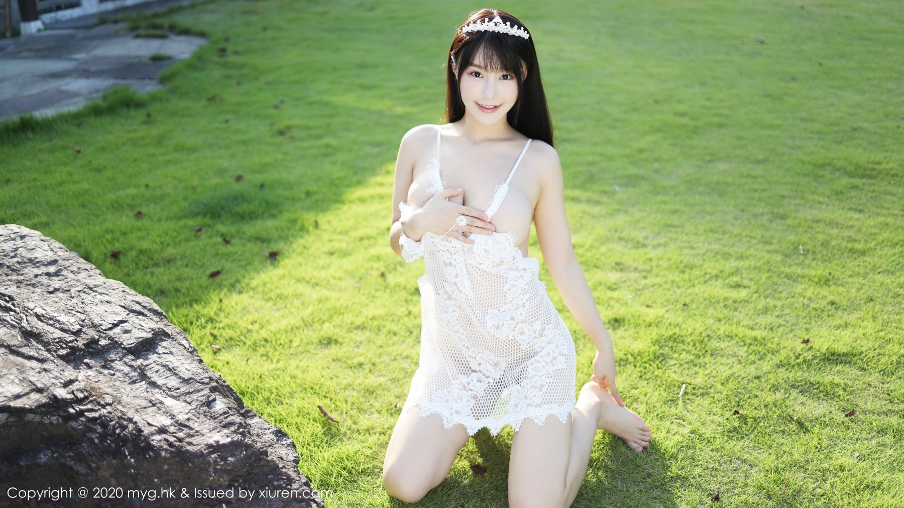 [MyGirl美媛馆]Vol.423_女神朱可儿Flower日本旅拍户外缕空蕾丝吊裙露豪乳诱惑写真40P