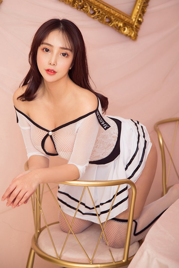 绝色女神小喜巨乳女仆样谁能拒绝(图38)