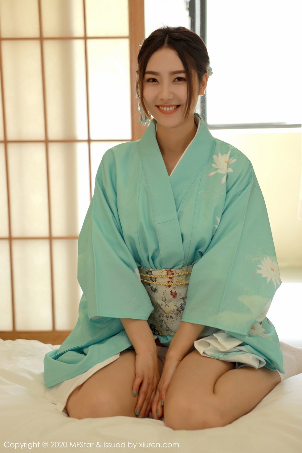 [MFStar模范学院]Vol.332_嫩模方子萱私房床上日系和服半脱秀完美身材诱惑写真71P