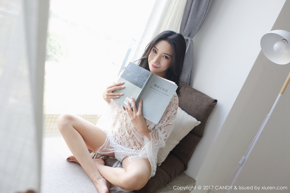 [Candy糖果画报]Vol.045_嫩模小狐狸Sica私房白色半透内衣+黑色蕾丝情趣诱惑写真63P