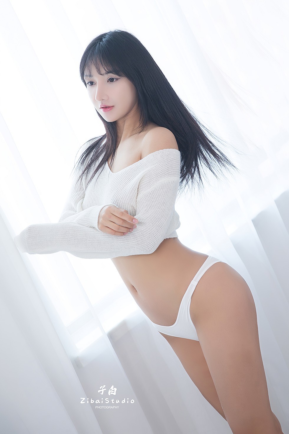 [Toutiao头条女神]No.818_嫩模韩熙小狐狸天使爱美丽主题白色抹胸内衣诱惑写真50P