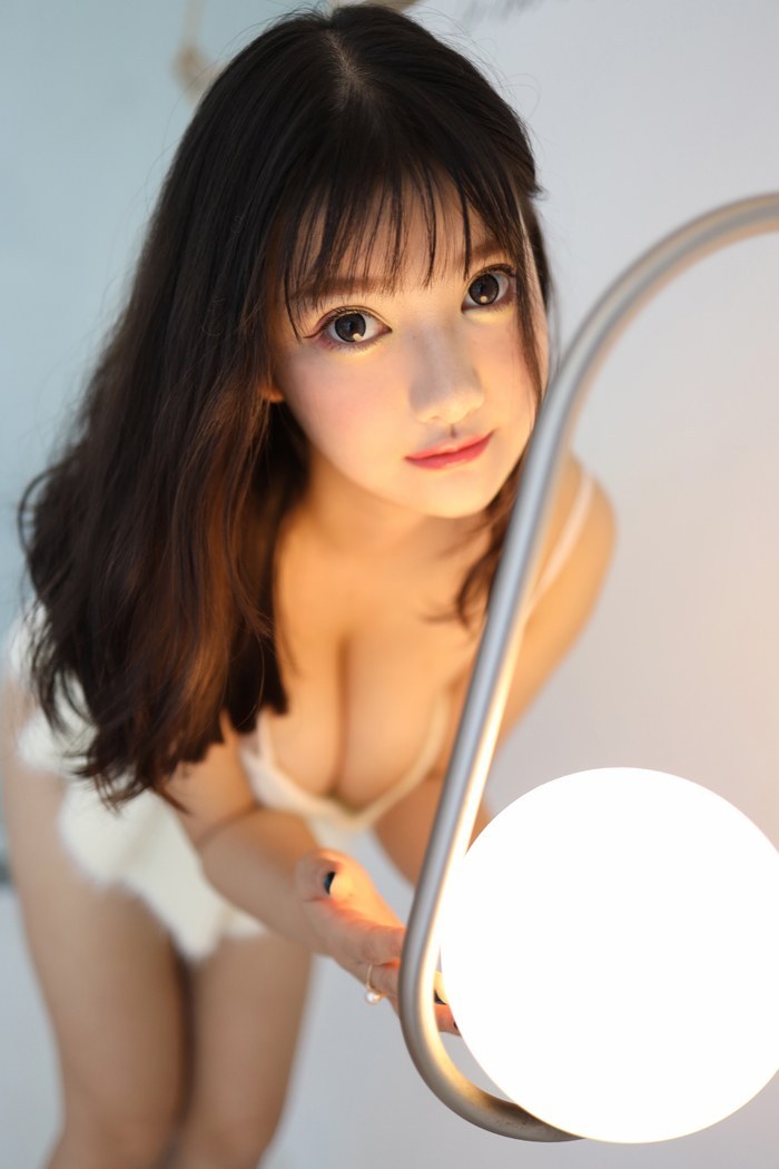 清纯嫩模小尤奈白皙翘臀可爱小脸想亲(图40)